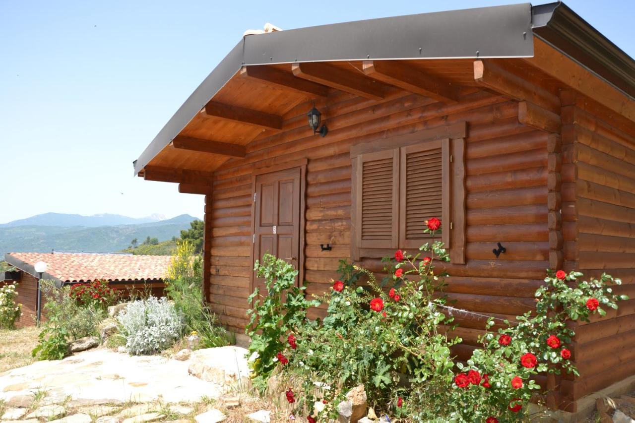 Agriturismo Pinelli Plataci Exterior foto