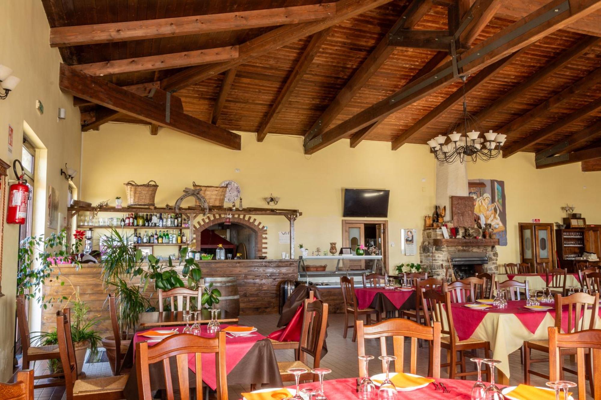 Agriturismo Pinelli Plataci Exterior foto