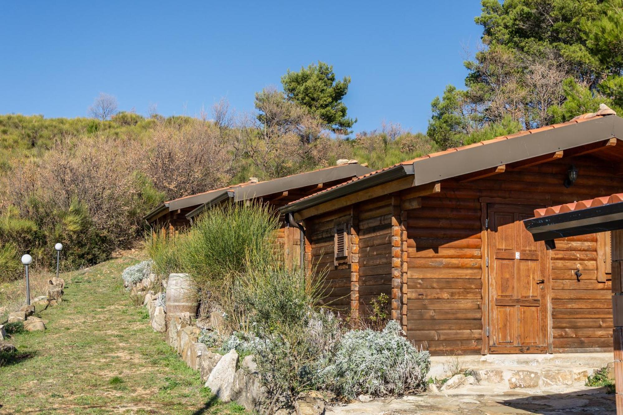 Agriturismo Pinelli Plataci Exterior foto